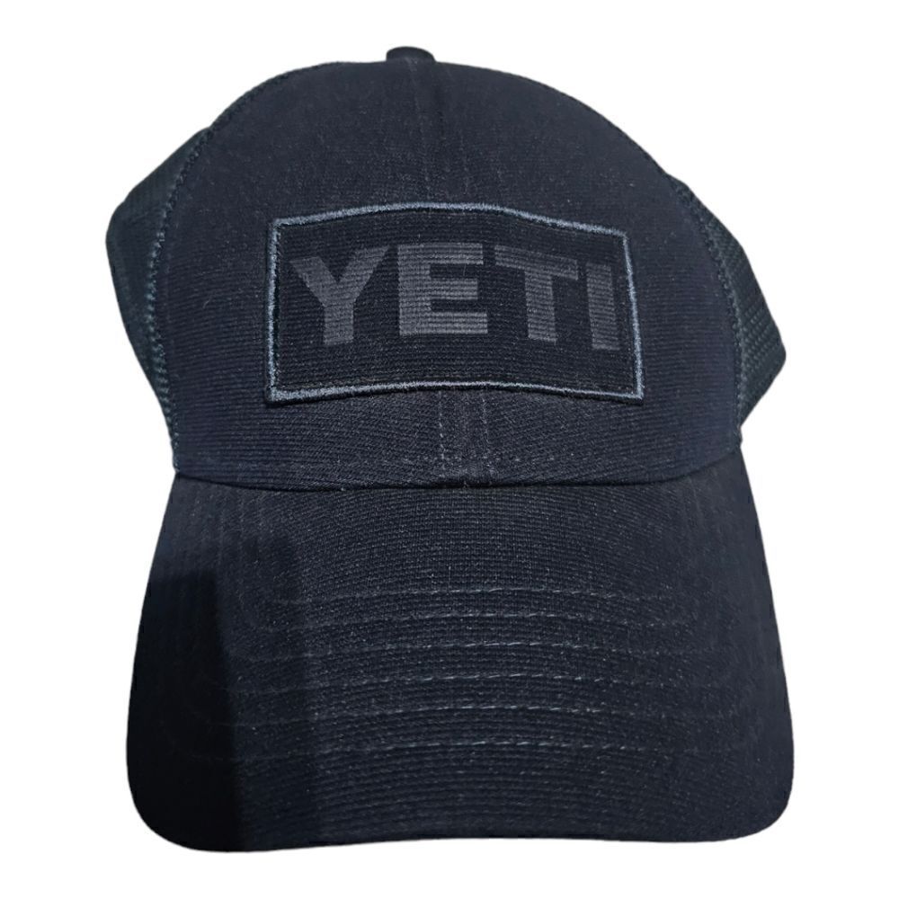 YETI Navy Patch On Trucker Hat‎